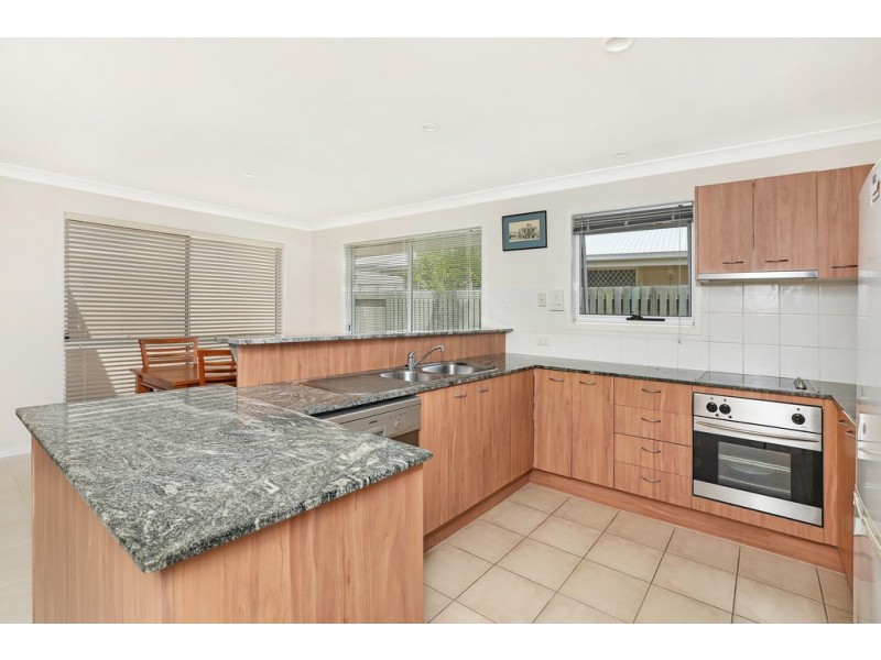 4/1 Harbourlights Way, Pelican Waters QLD 4551