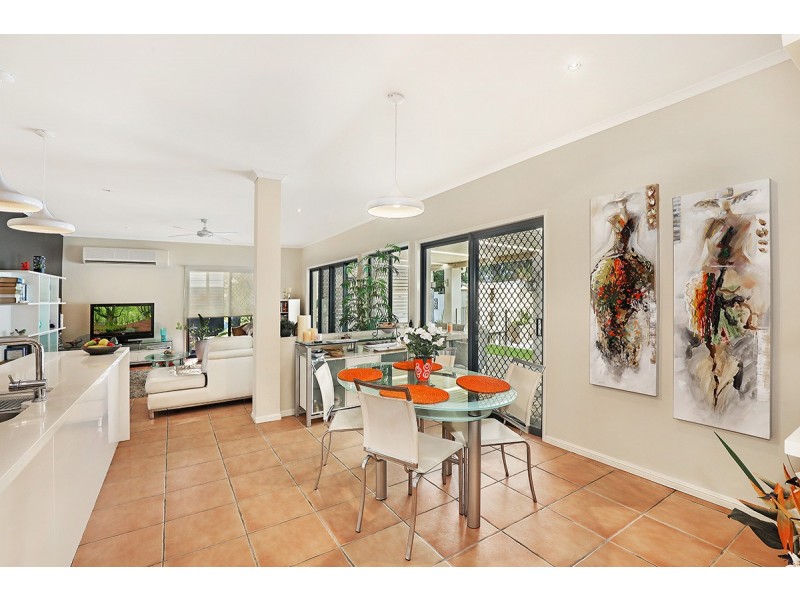 22 Bongaree Dr, Pelican Waters QLD 4551