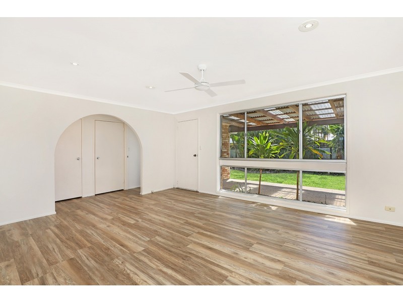 26 Karunda St, Wurtulla QLD 4575