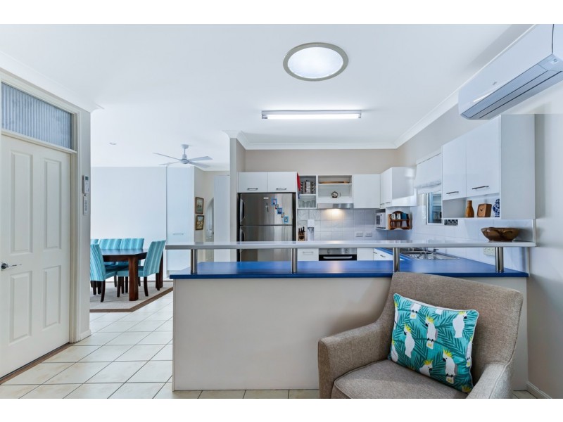 13 Bracken Place, Currimundi QLD 4551