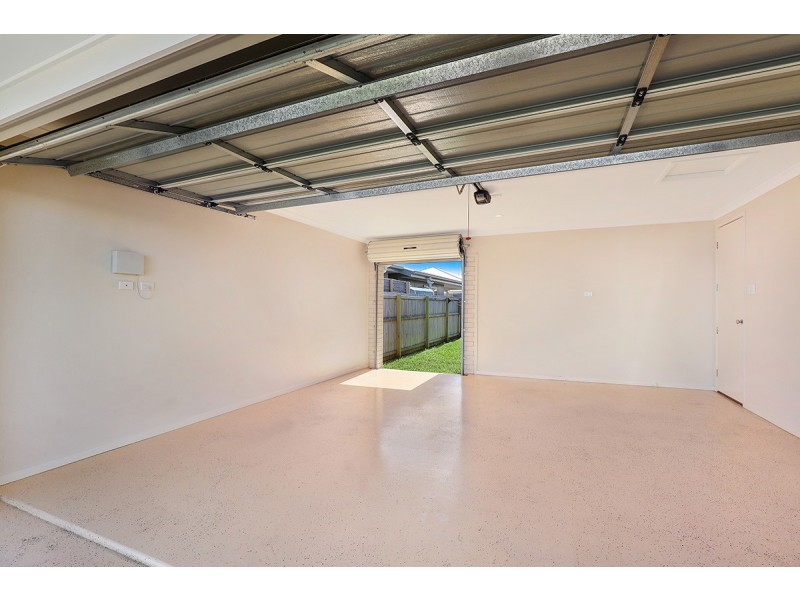 40 Ochre Crescent, Caloundra West QLD 4551