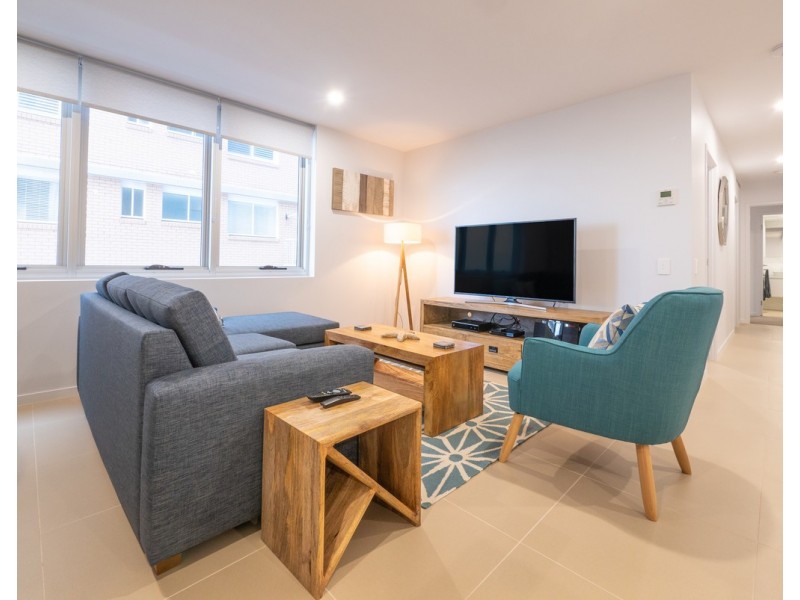 304/29 Canberra Tce, Kings Beach QLD 4551