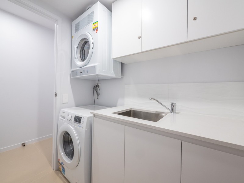 304/29 Canberra Tce, Kings Beach QLD 4551