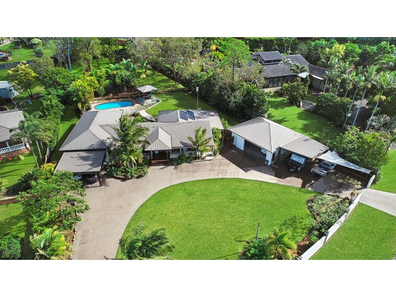 4 Lexington Drive, Little Mountain QLD 4551