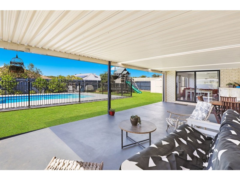 13 Primrose Pl, Little Mountain QLD 4551