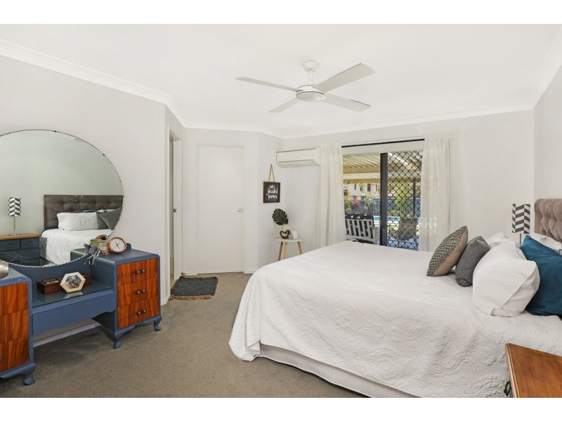 13 Primrose Pl, Little Mountain QLD 4551