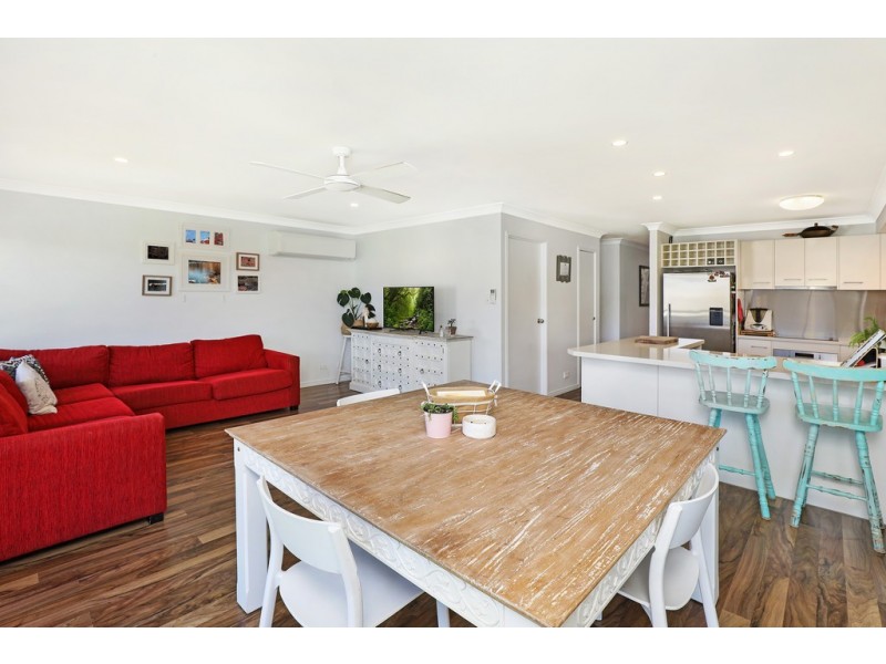 13 Primrose Pl, Little Mountain QLD 4551