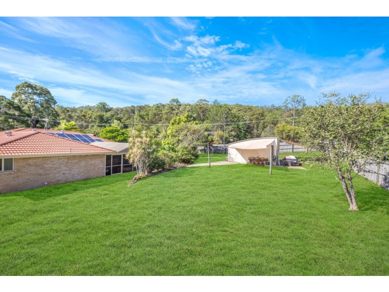 1 Oakwood Street, Little Mountain QLD 4551