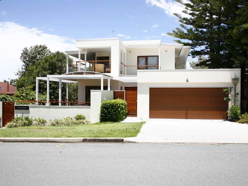 4 Mcilwraith St Moffat Beach, Caloundra QLD 4551