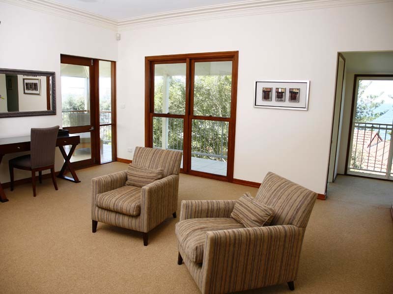 4 Mcilwraith St Moffat Beach, Caloundra QLD 4551