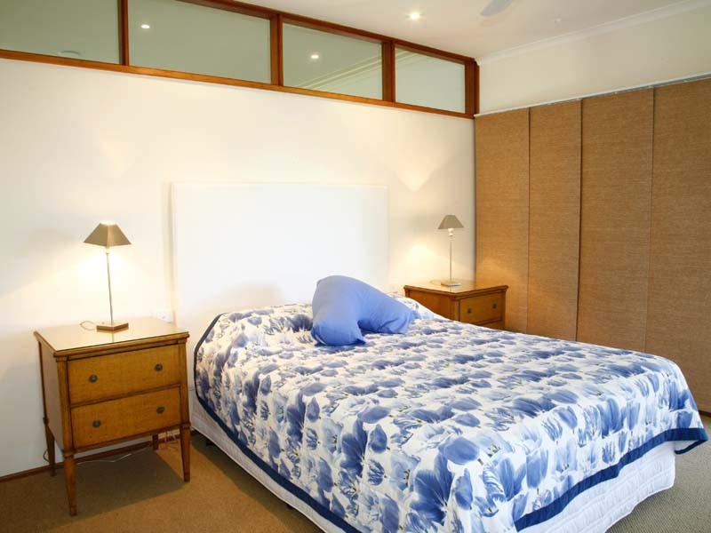 4 Mcilwraith St Moffat Beach, Caloundra QLD 4551