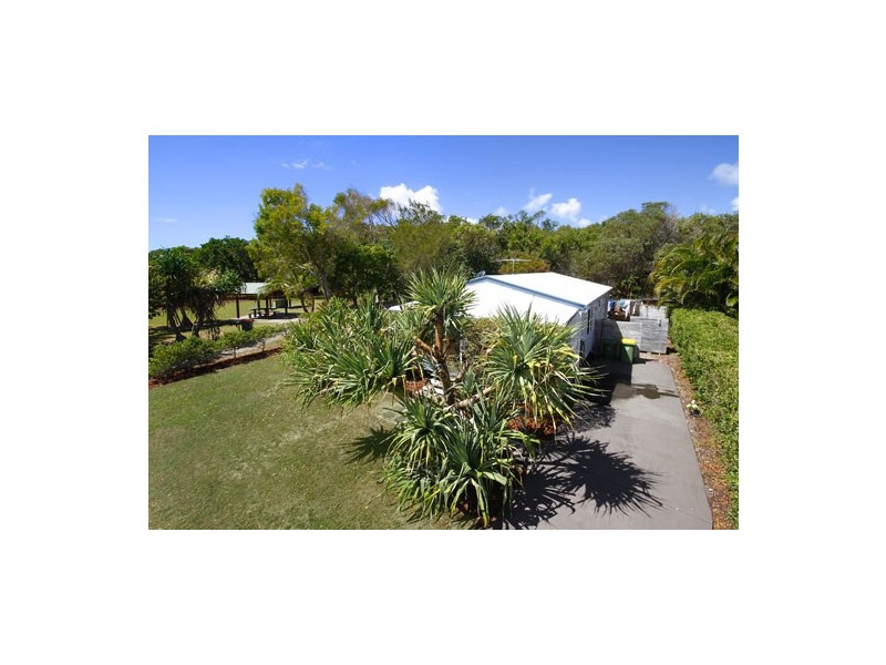 171 Oceanic Drive, Warana QLD 4575
