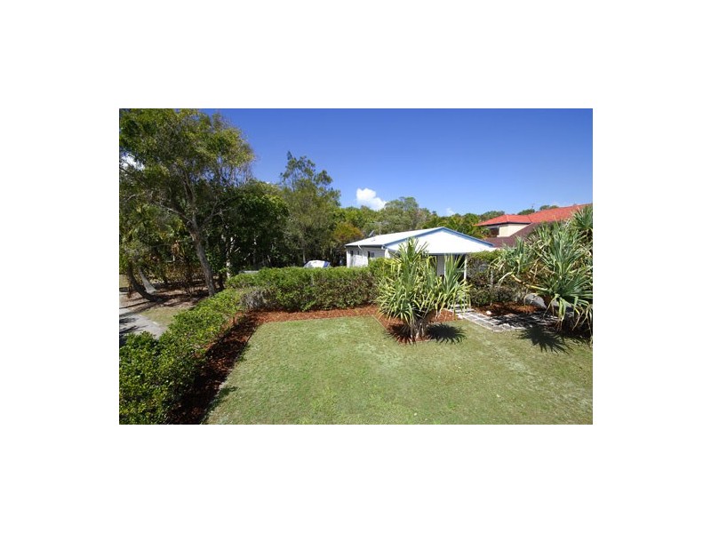 171 Oceanic Drive, Warana QLD 4575