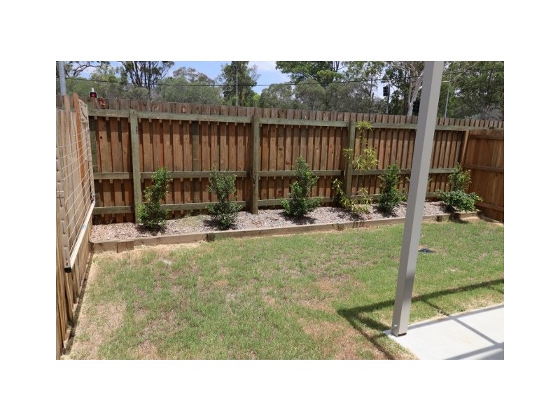 11 Thistledome Street, Morayfield QLD 4506