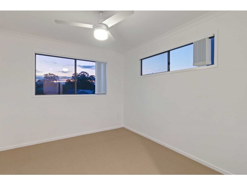 11 Thistledome Street, Morayfield QLD 4506