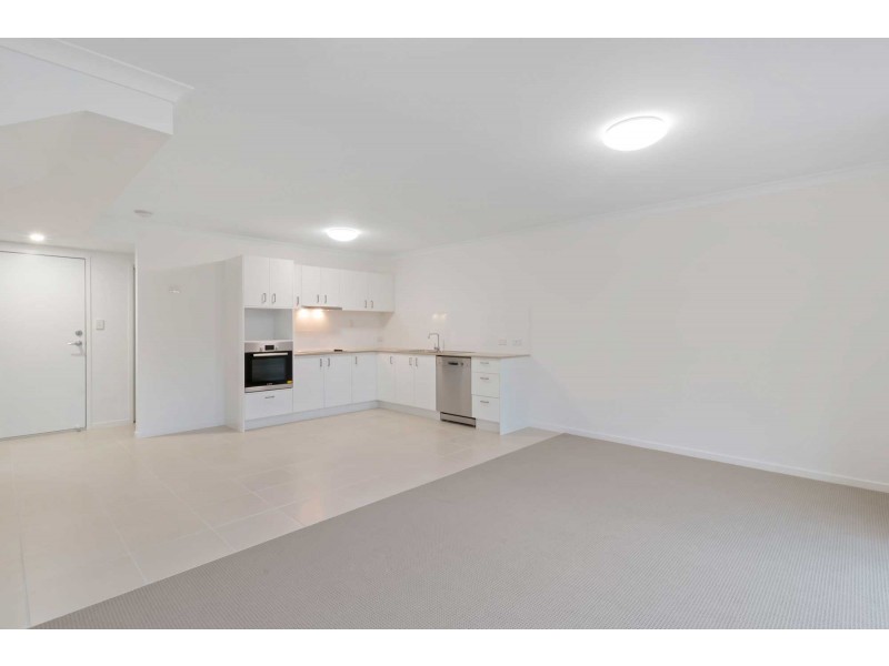 11 Thistledome Street, Morayfield QLD 4506