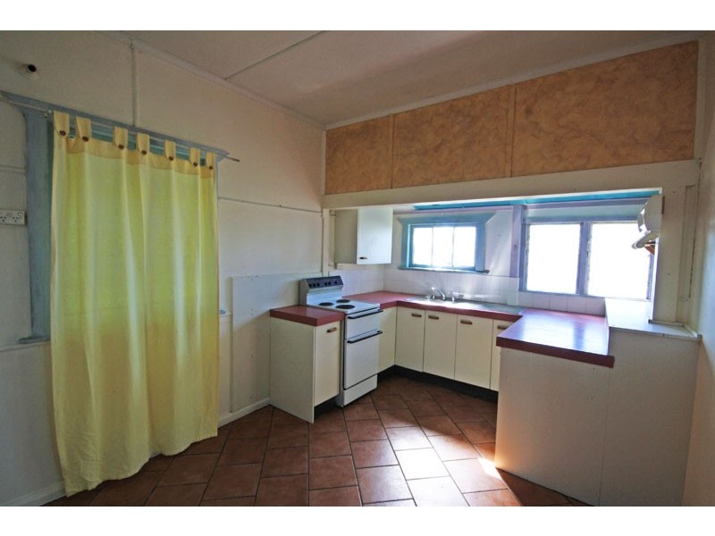 2 Second Avenue, Caloundra QLD 4551