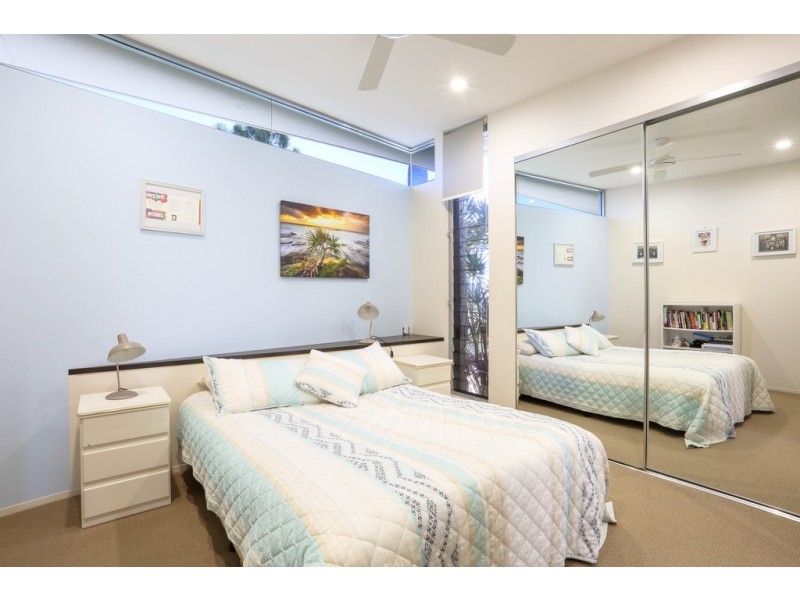 49 Whitehaven Way, Pelican Waters QLD 4551