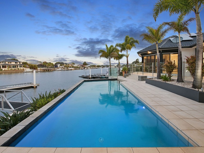 39 Edwardson Drive, Pelican Waters QLD 4551