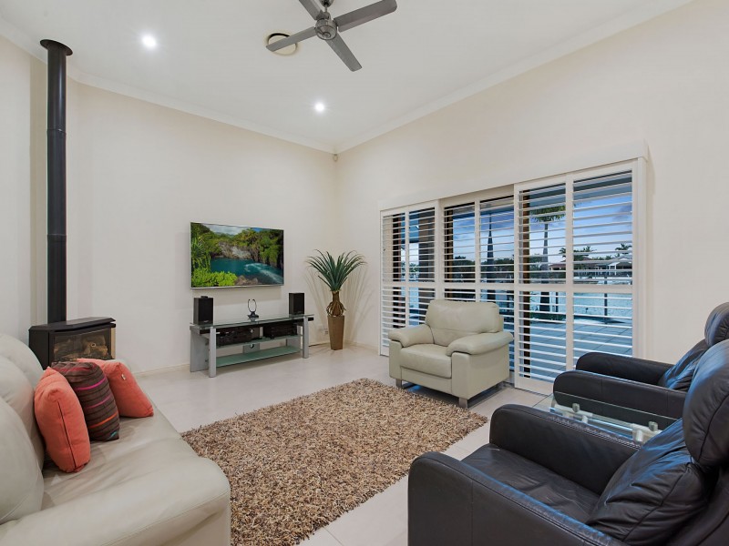 39 Edwardson Drive, Pelican Waters QLD 4551