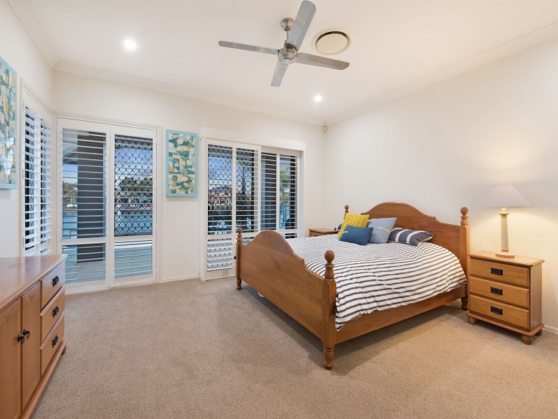 39 Edwardson Drive, Pelican Waters QLD 4551