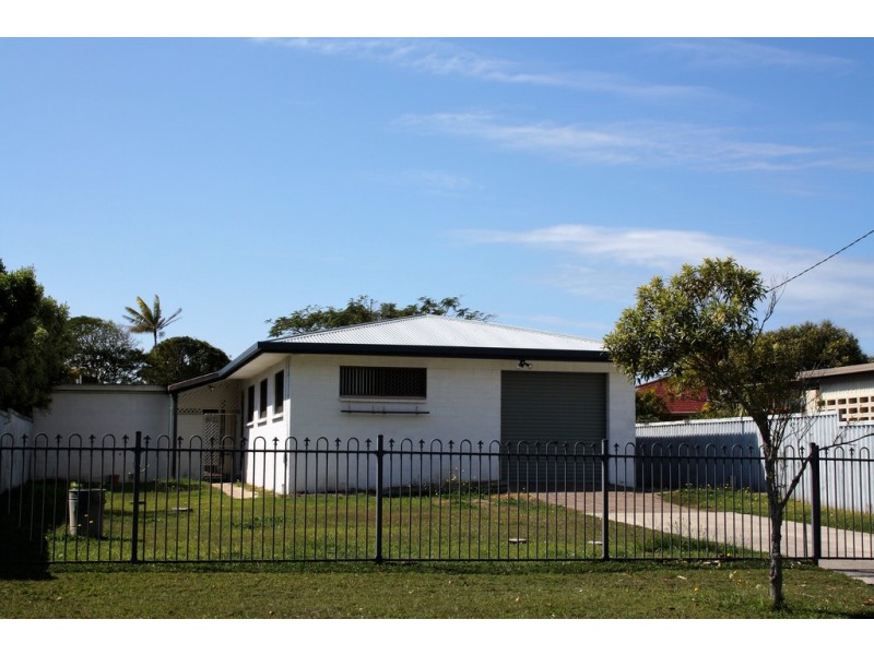 3 Lewis Street, Caloundra QLD 4551