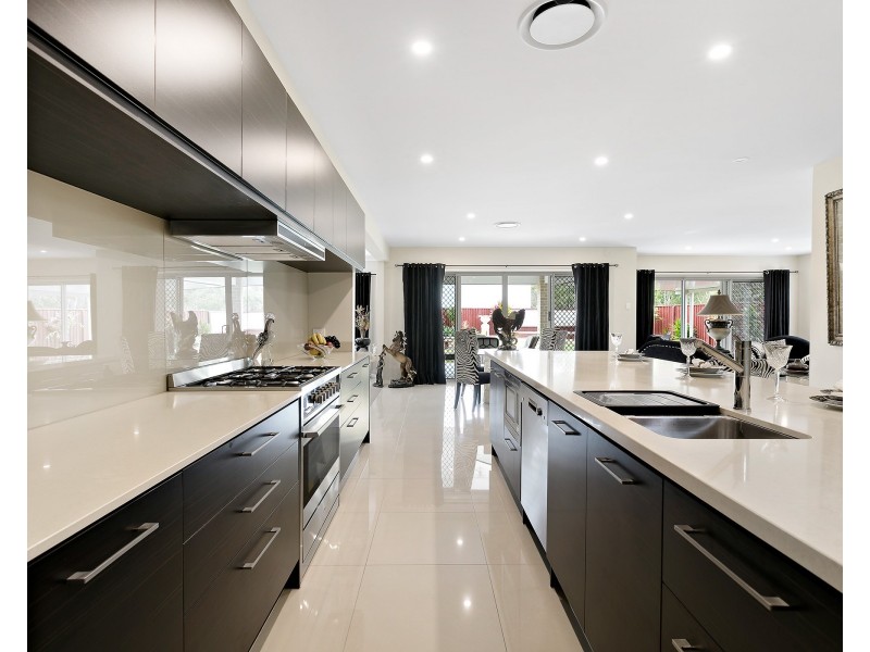 20 Mantis Crescent, Caloundra West QLD 4551