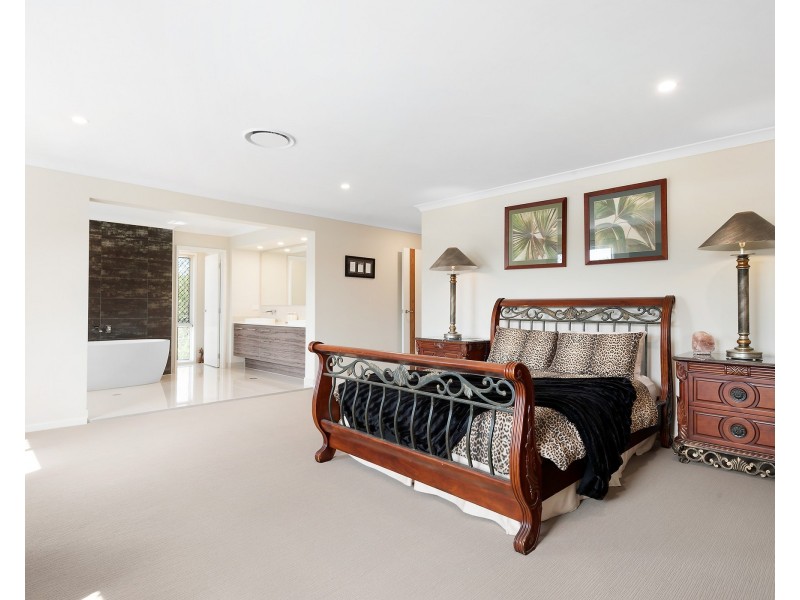 20 Mantis Crescent, Caloundra West QLD 4551