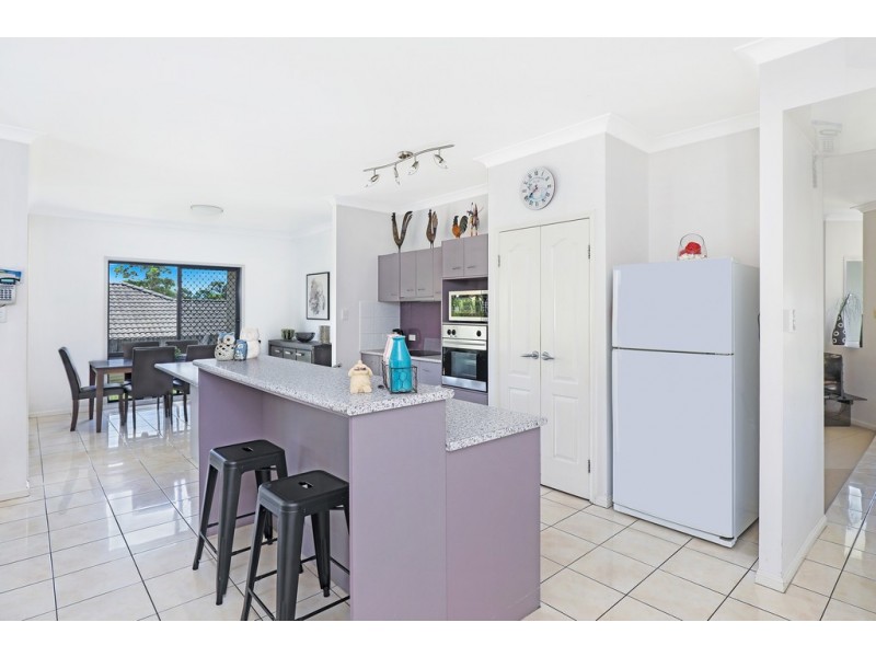 10 Timbertop Court, Little Mountain QLD 4551
