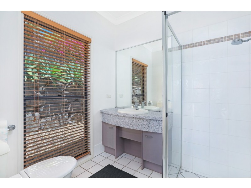 10 Timbertop Court, Little Mountain QLD 4551