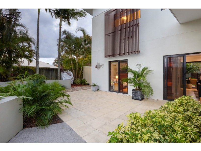 5 Edlundh Court, Pelican Waters QLD 4551