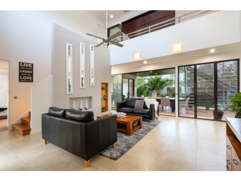 5 Edlundh Court, Pelican Waters QLD 4551