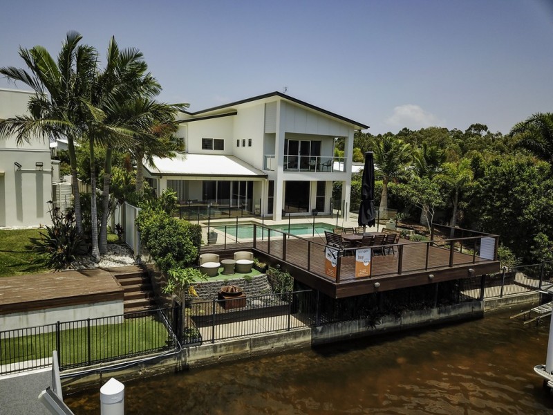 5 Artunga Place, Pelican Waters QLD 4551