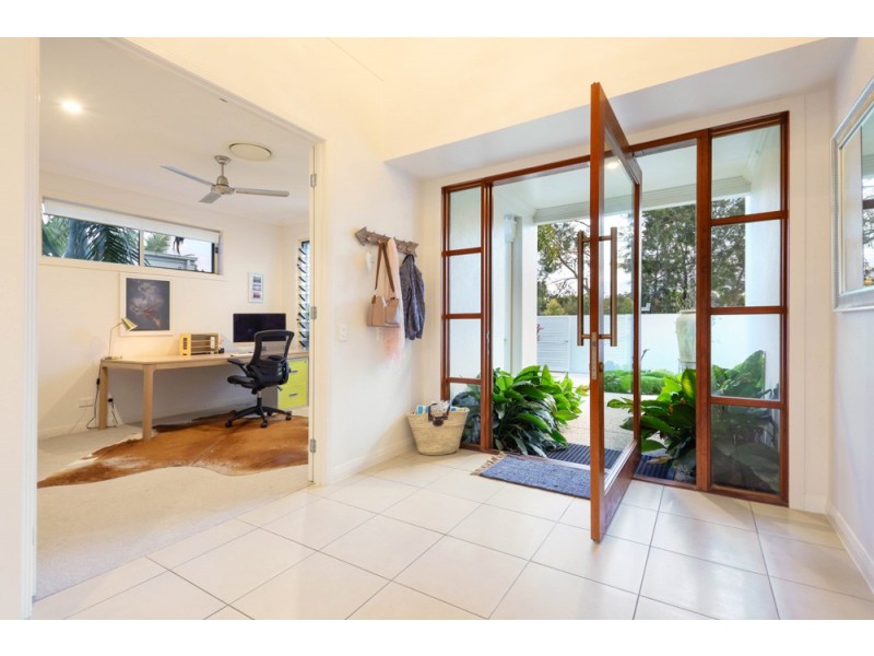 5 Artunga Place, Pelican Waters QLD 4551
