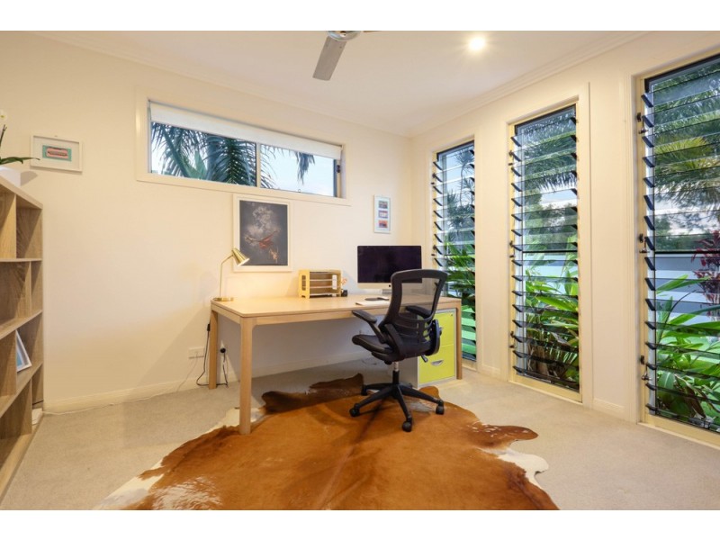 5 Artunga Place, Pelican Waters QLD 4551