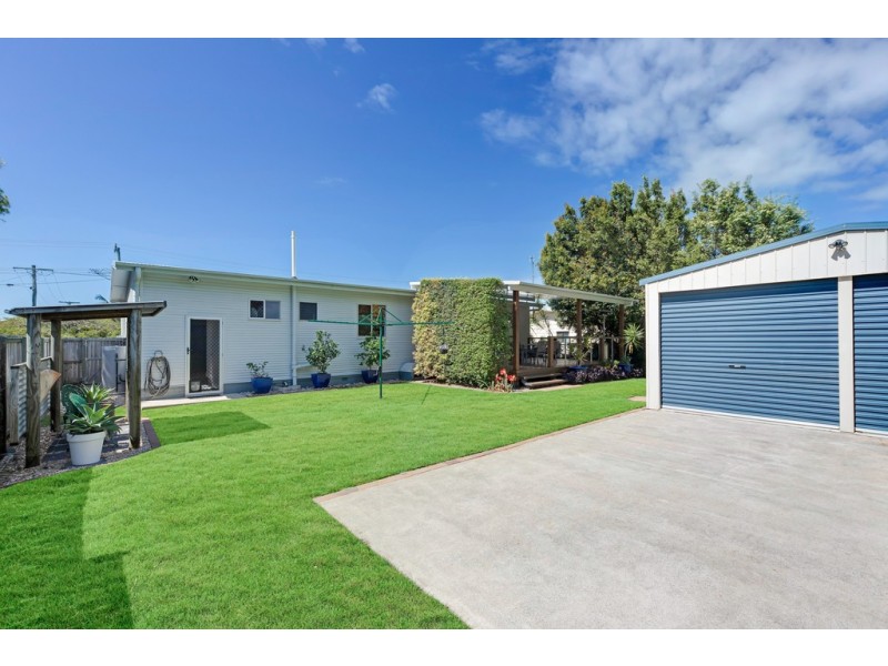 14 Nelson St, Golden Beach QLD 4551