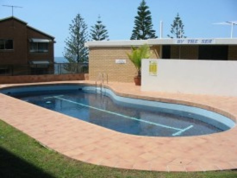 U5/13 Esplanade – By the Sea, Kings Beach QLD 4551