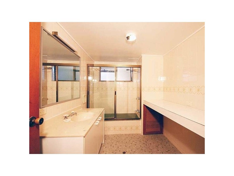 U5/24 The Esplanade- Lowanna, Caloundra QLD 4551