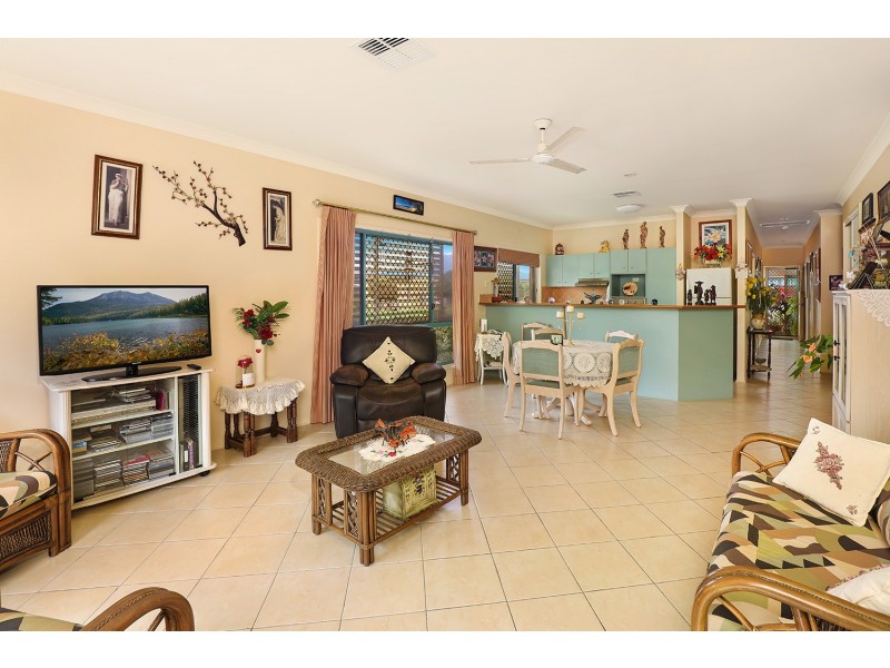 30/40 Lakeside Cr, Currimundi QLD 4551