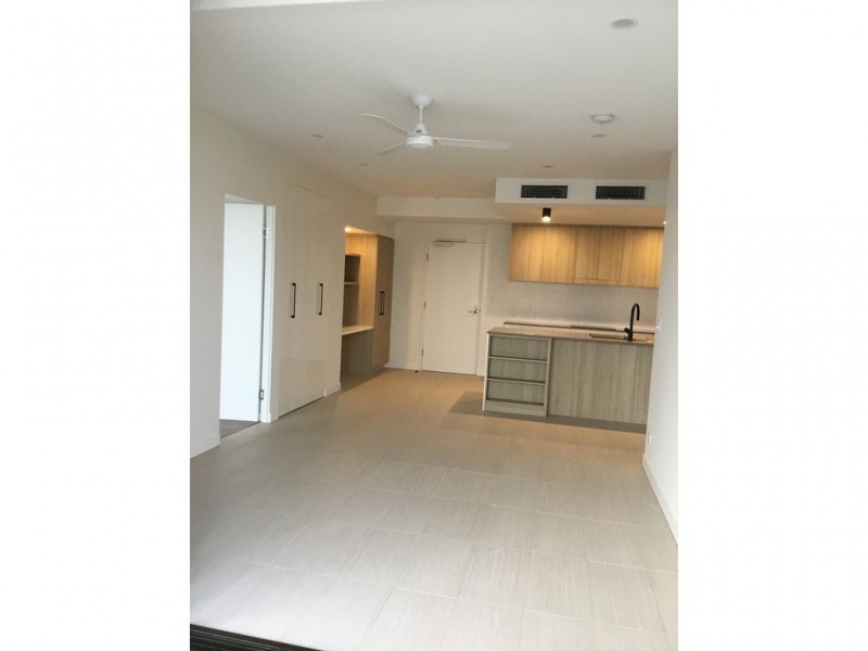 20410/96 Memorial Ave, Cotton Tree QLD 4558