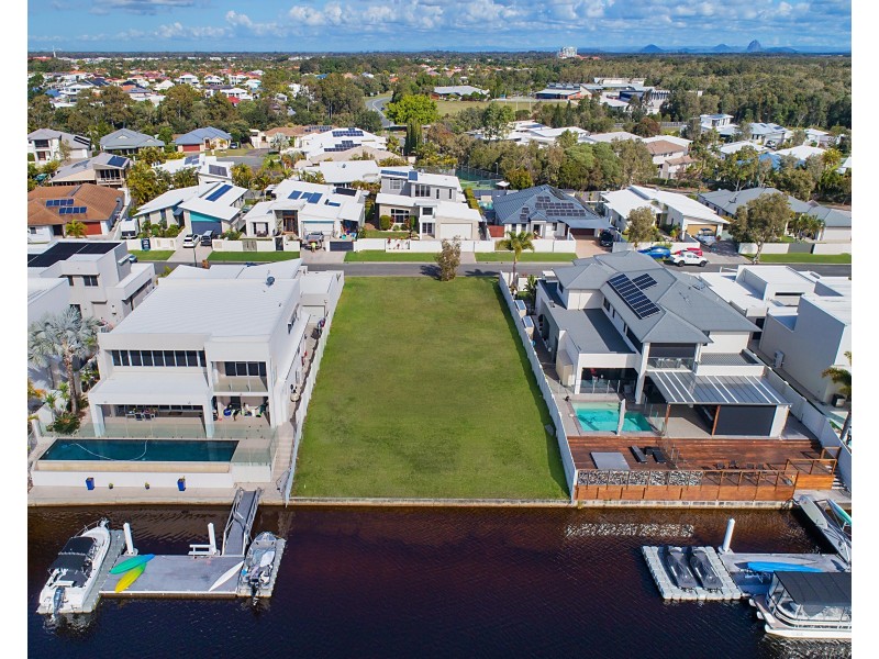 15 Artunga Place, Pelican Waters QLD 4551