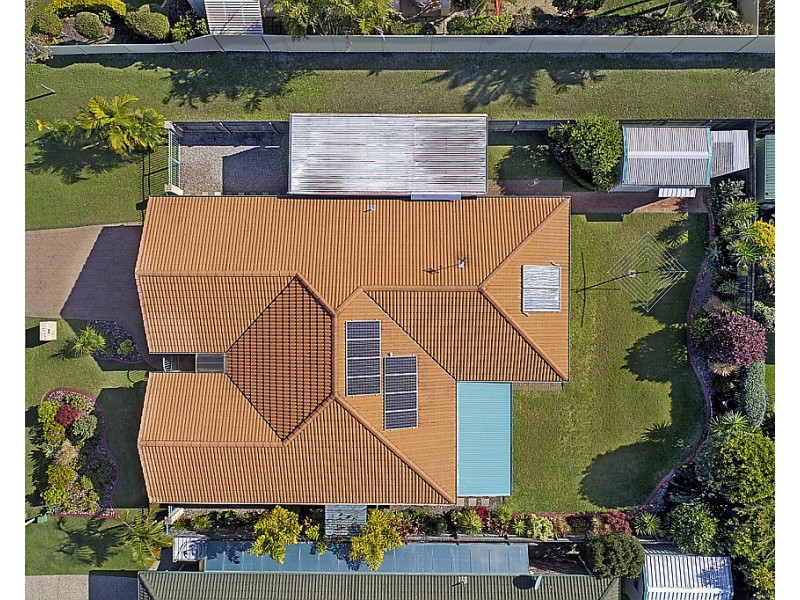 11 Gradorean St, Pelican Waters QLD 4551
