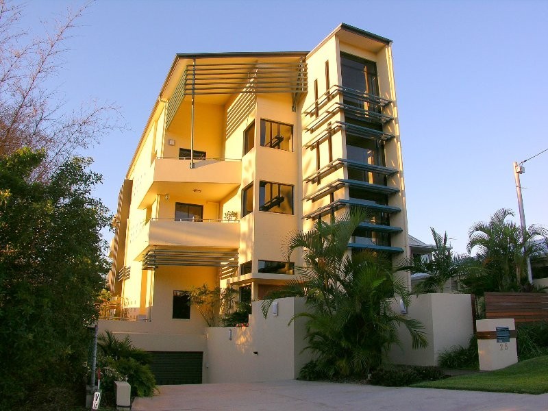 1/25 Moffat St, Moffat Beach QLD 4551