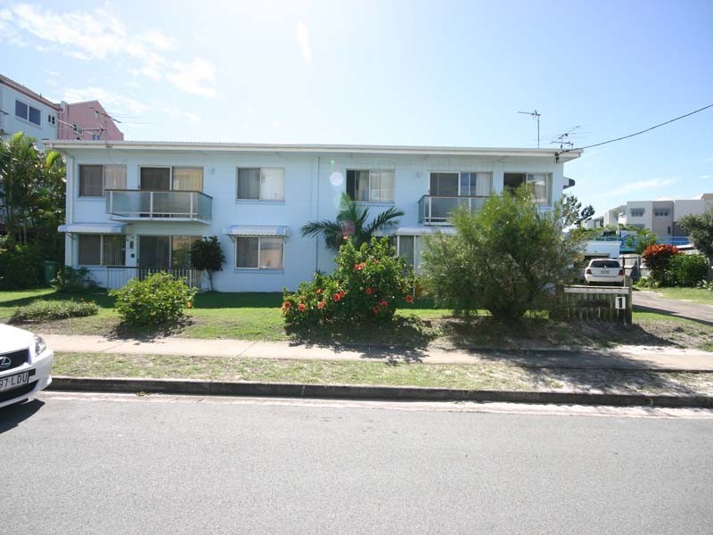 2/1 Leichhardt St, Golden Beach QLD 4551