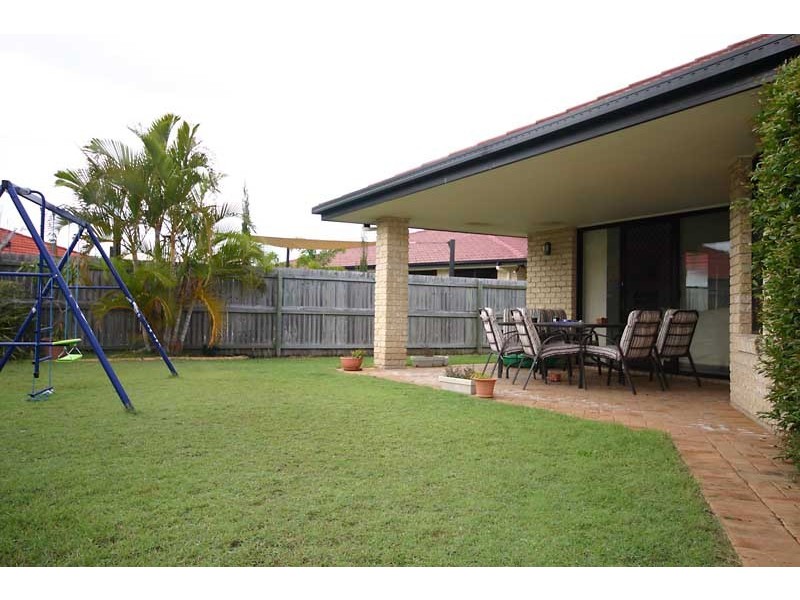 41 Kalowendha Ave, Pelican Waters QLD 4551