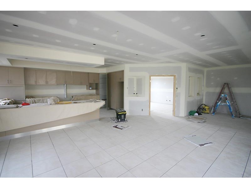 5 Airlie Crescent, Pelican Waters QLD 4551