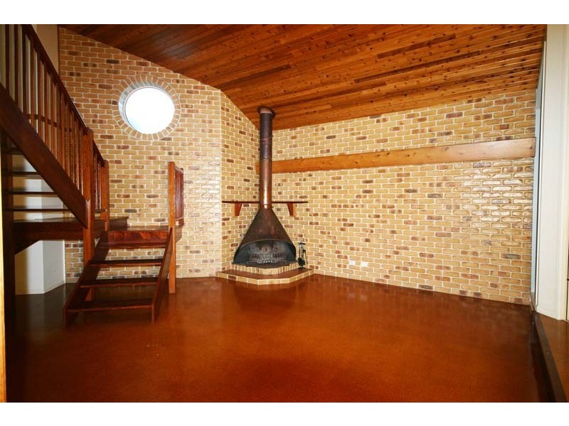 7 Acacia Av, Shelly Beach QLD 4551