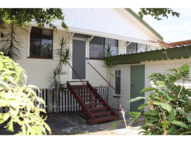 105 golden Beach Esplanade, Golden Beach QLD 4551