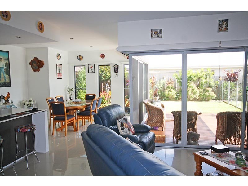 5 Battens Street, Wurtulla QLD 4575
