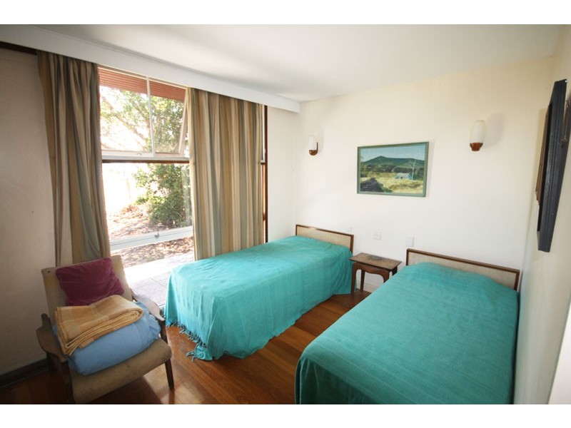 13 Burgess St, Kings Beach QLD 4551